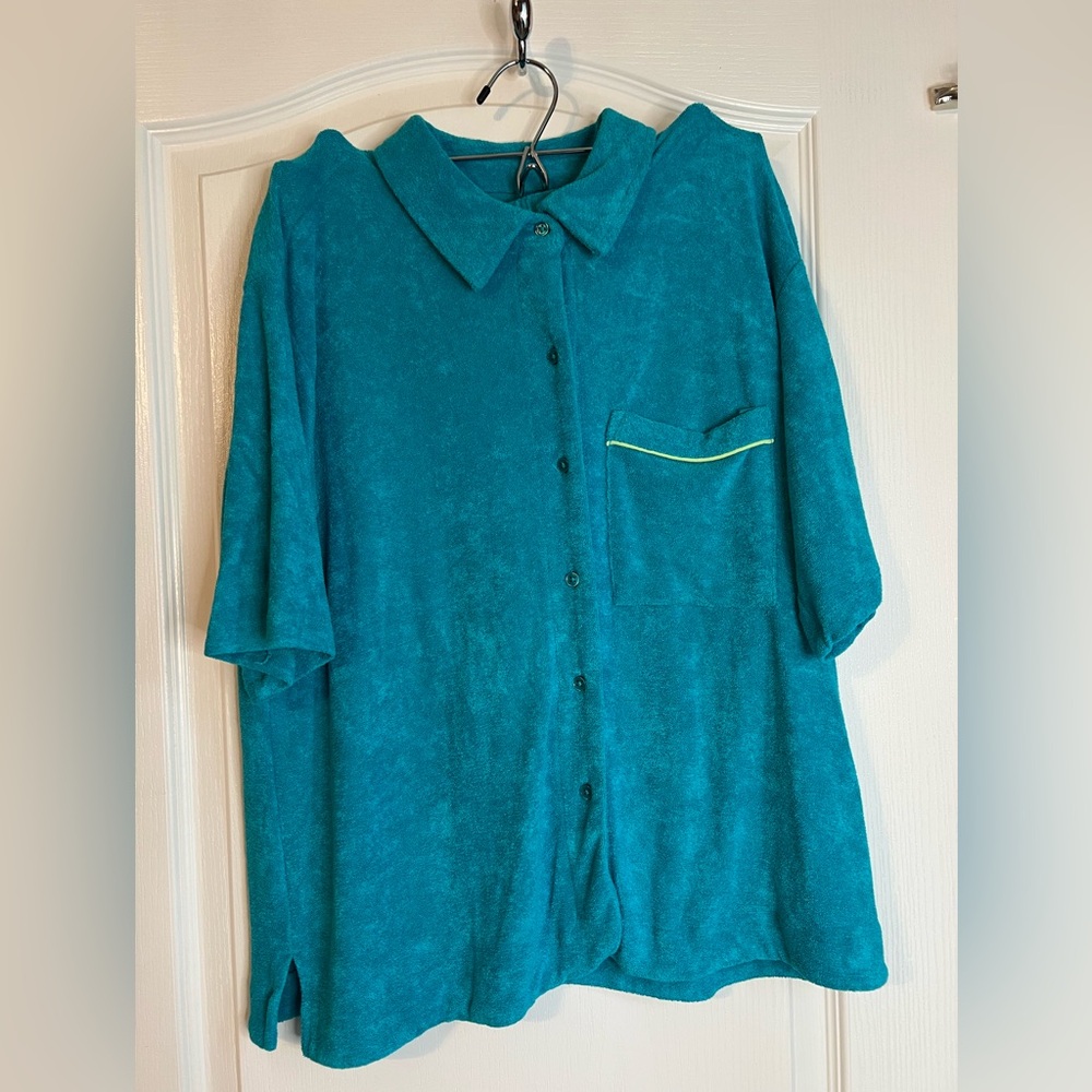 Crown & Ivy Turquoise Cabana Top and Shorts Set